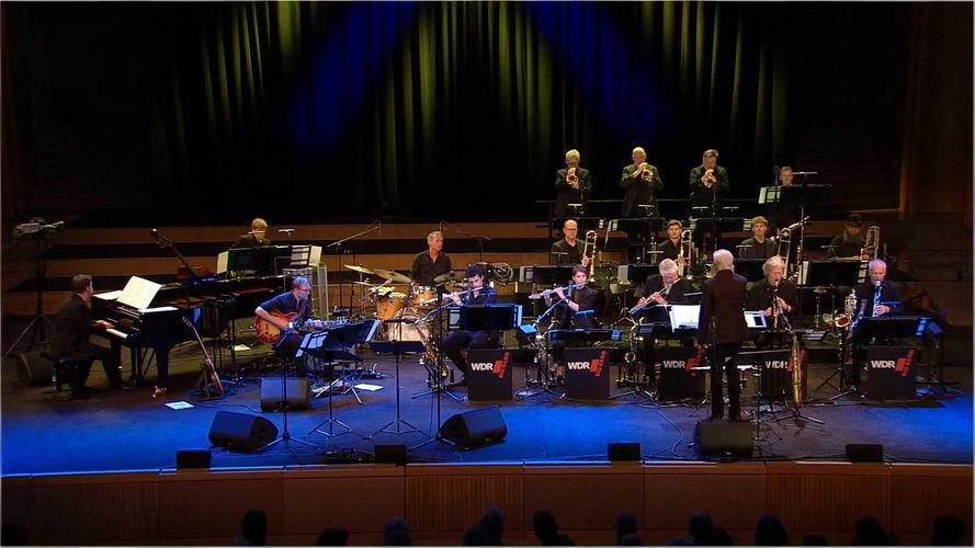 rhythmus gold silber linienfuehrung